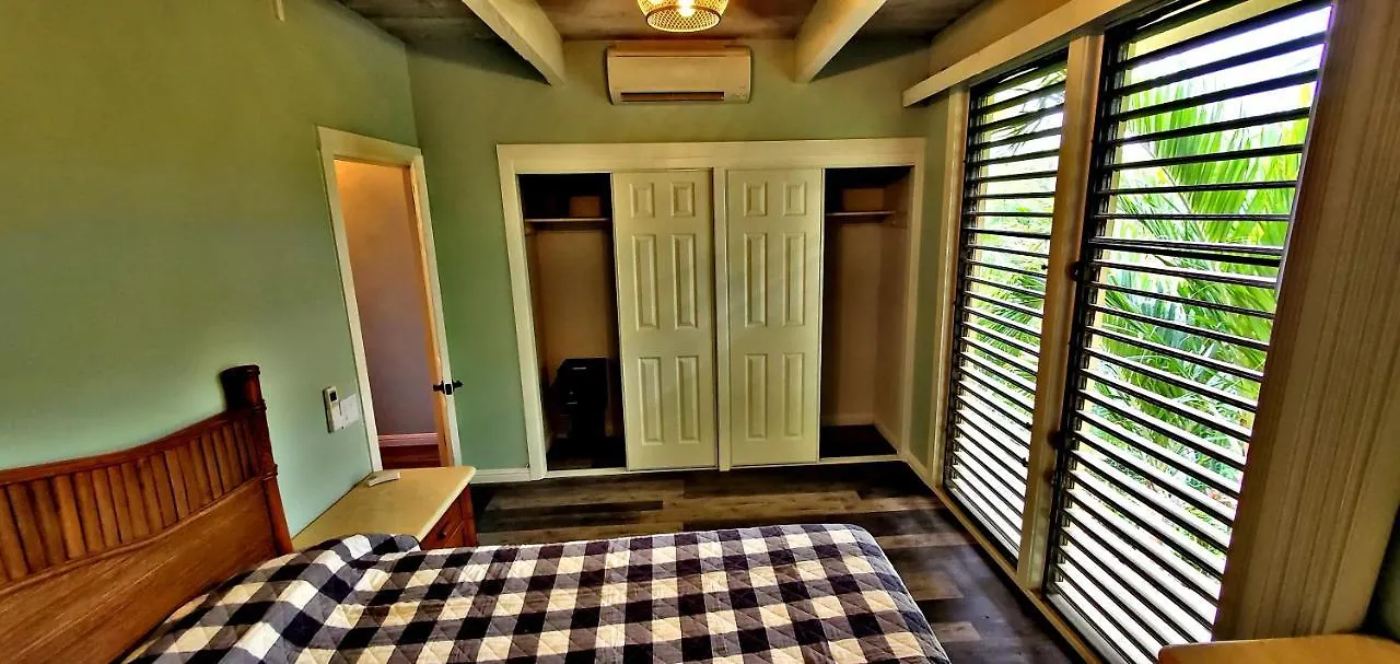 Ali'I Banyan Breeze Apartment Kailua-Kona