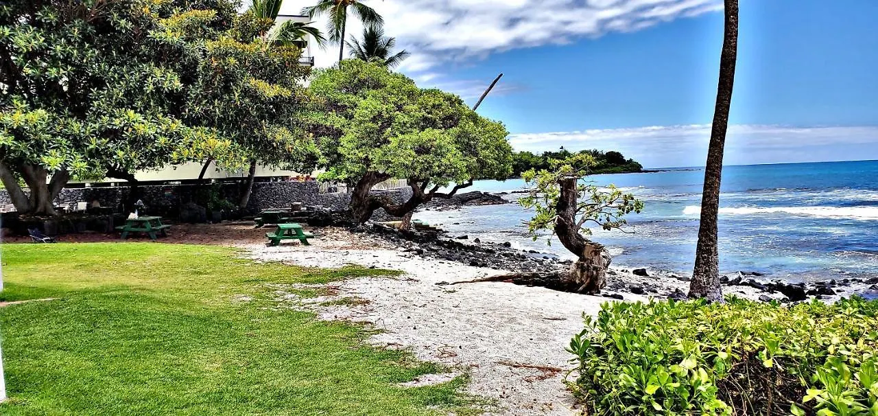 Ali'I Banyan Breeze Apartment Kailua-Kona United States