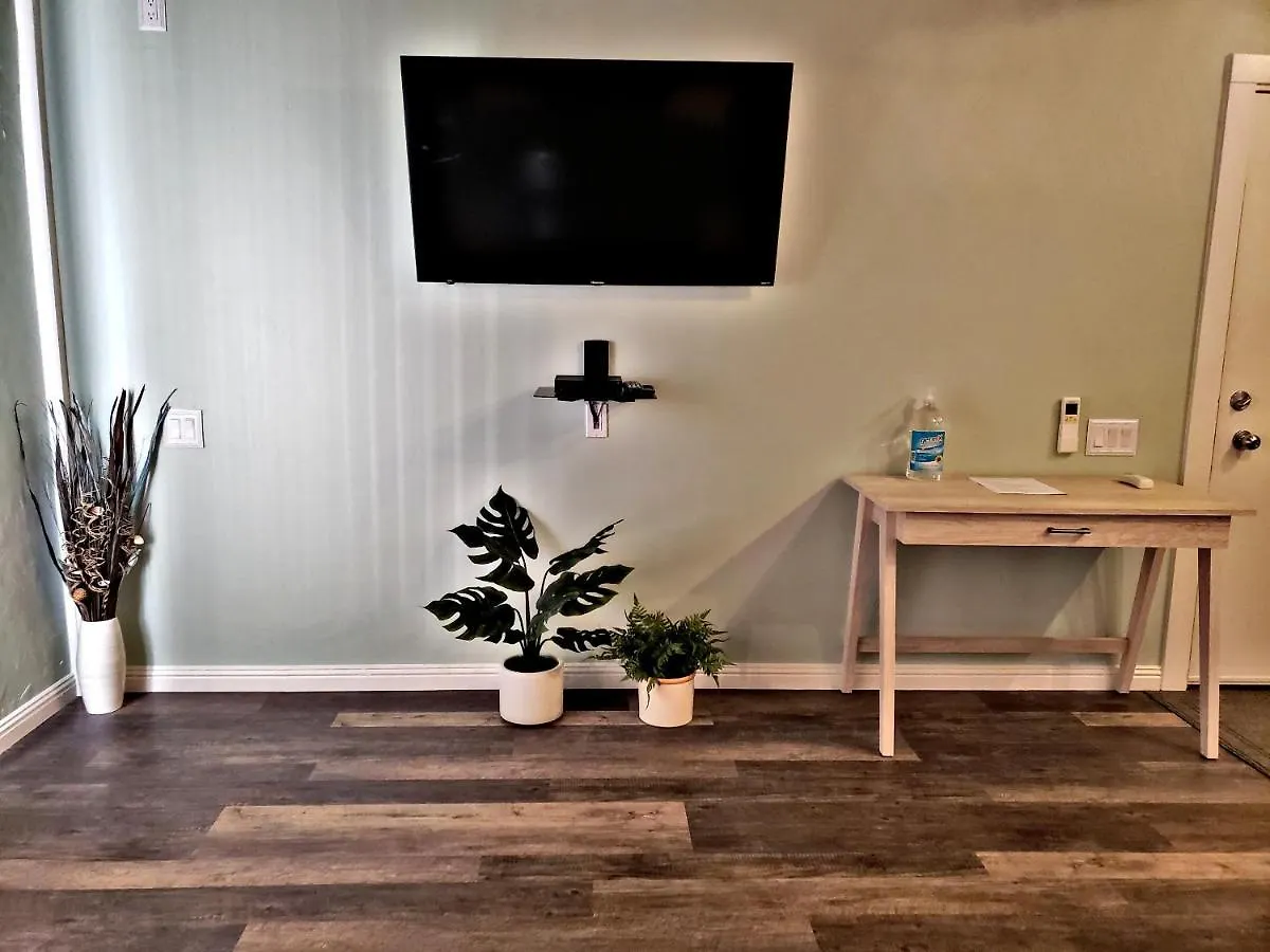 Ali'I Banyan Breeze Apartment Kailua-Kona